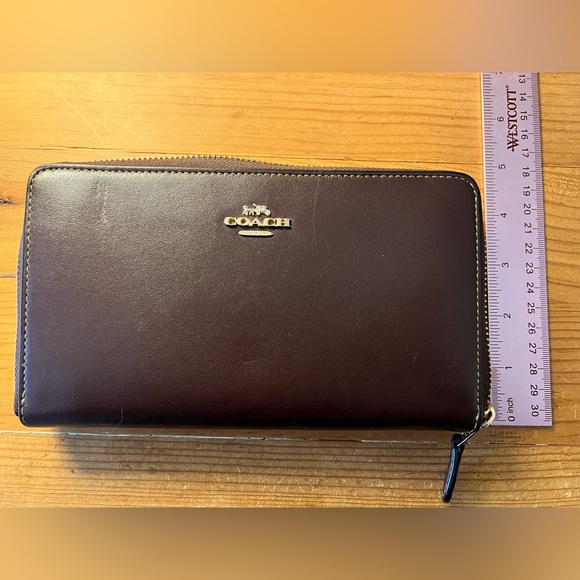 Coach Wallet - Picture 3 of 4